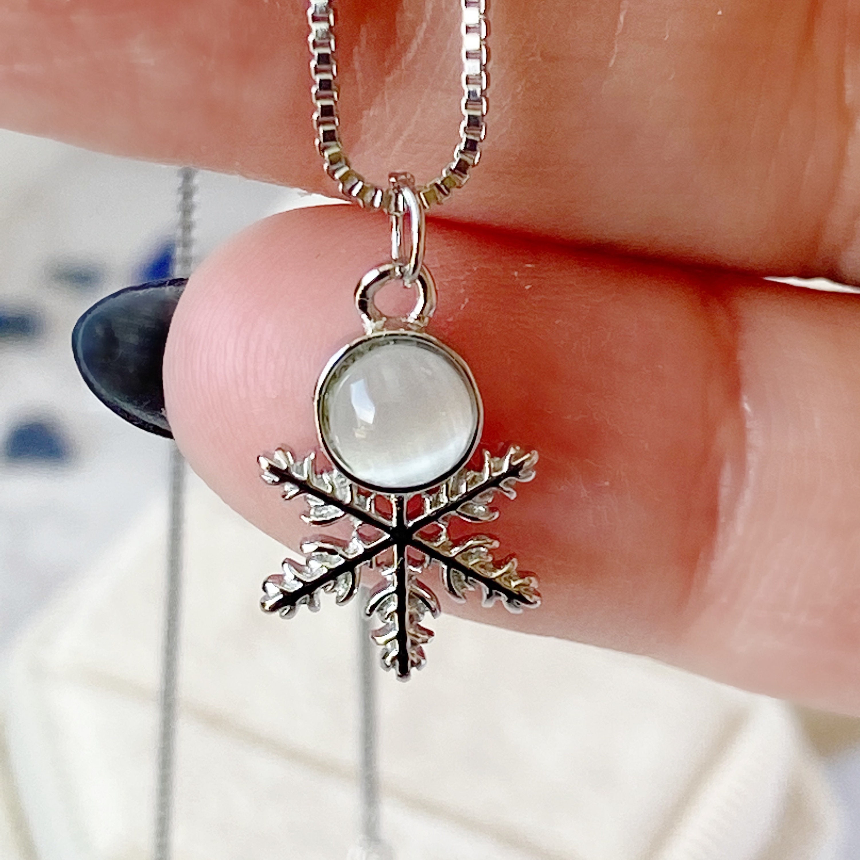 Collana Con Ciondolo Fiocco Di Neve In Pietra Di Luna | Argento 925 | Gioiello Invernale, Regalo Di Natale Per Donna