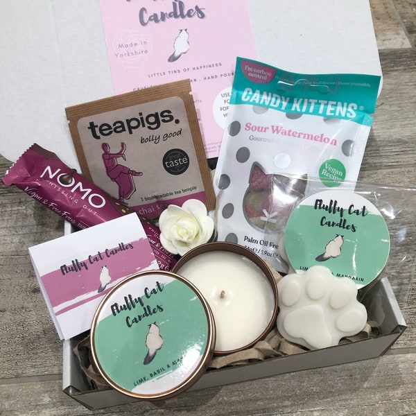 Vegan Hamper  | Handmade Candle | Wax Melt | Vegan Chocolate, Sweets, Tea & Card | Gifts For Her | Vegan Gifts | Vegan Gift Box | Self Care