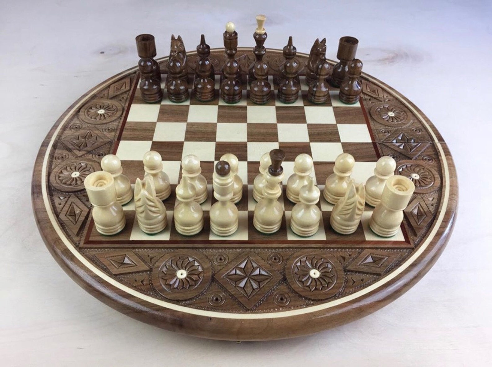 Travel Chess Set Mini Chess board Wooden chess with Round Etsy