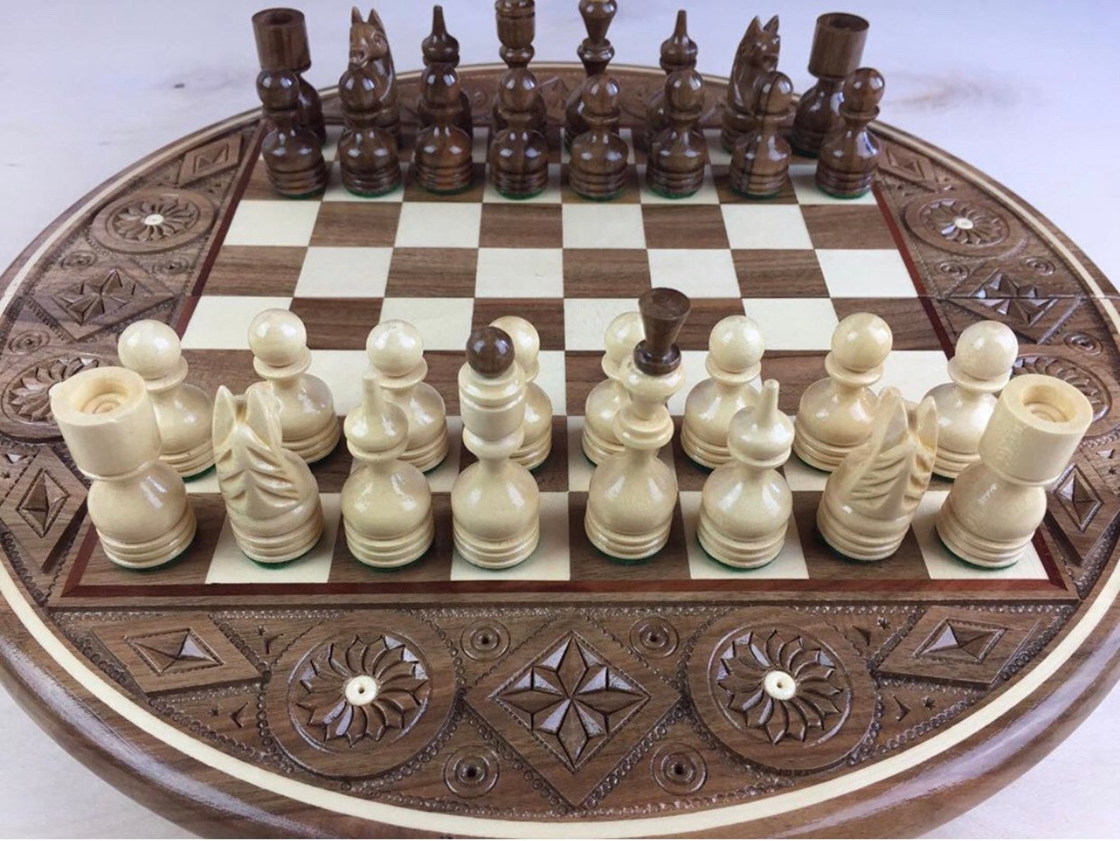 Travel Chess Set Mini Chess board Wooden chess with Round Etsy