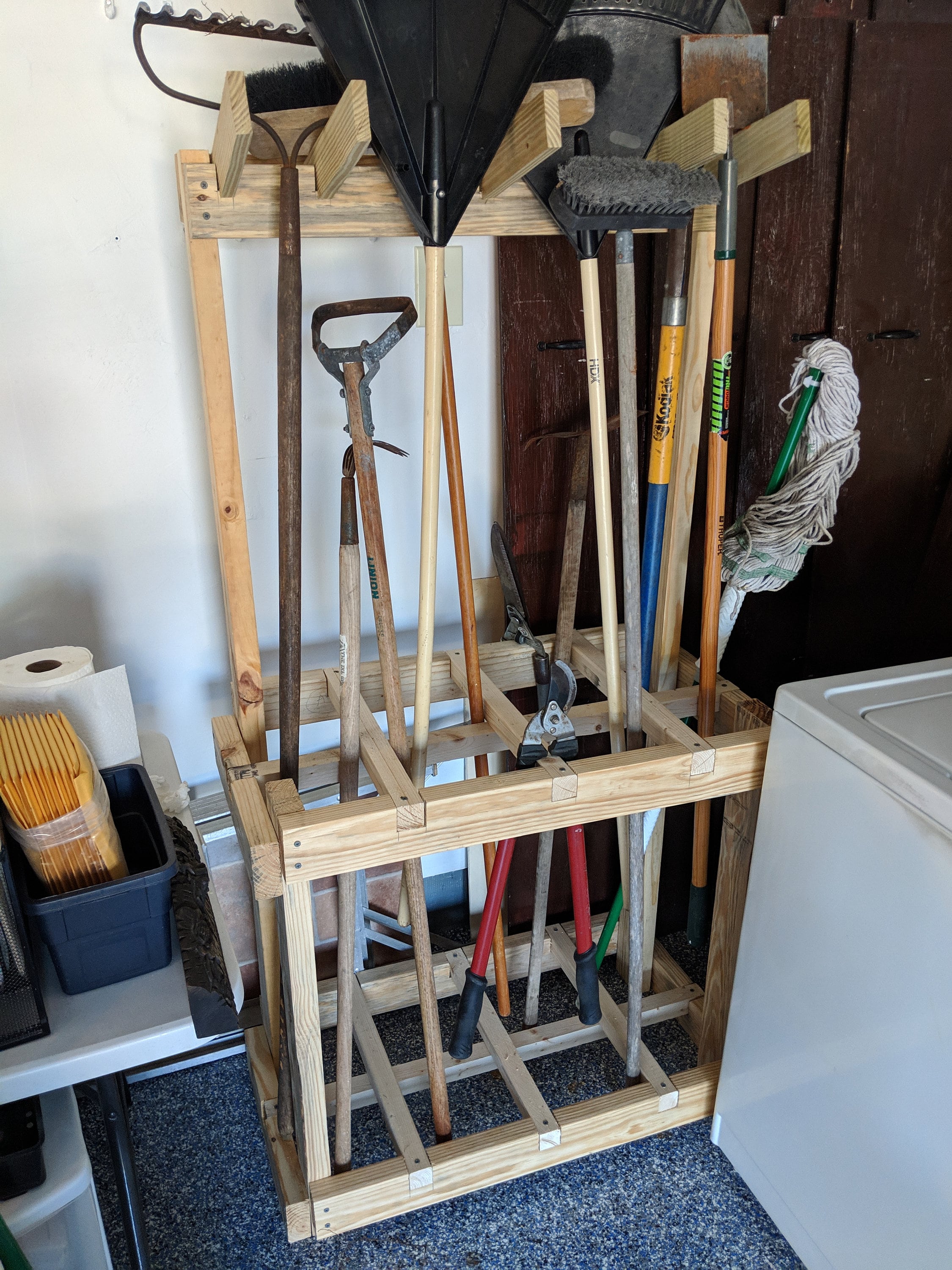 DIY PLANS Garden Tool Storage, Garden Tool Caddy DIY Building Plans