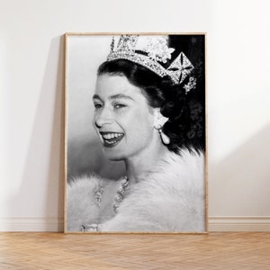 Queen Elizabeth II print, UNFRAMED