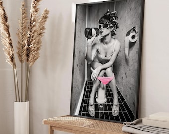Impressão fotográfica de banheiro: Menina bebendo, arte de parede para banheiro com detalhes em rosa