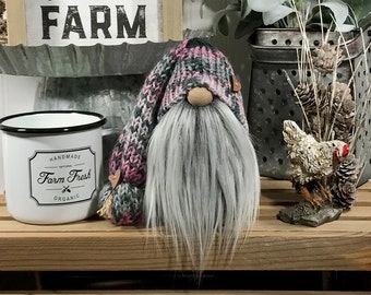 GRAY, PINK GNOME ~ Kailasa
