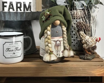 FARMGIRL GREEN GNOME ~ Callie