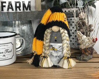 HONEYBEE GNOME ~ Babee