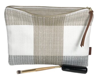 FLAT ZIPPER POUCH ~ Whistler