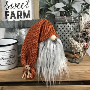 The Gnome Hat - rust