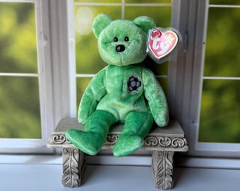TY BEANIE BABIES, Ty 1999 Kicks Bear Beanie Baby