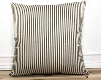 DESIGNER PILLOW COVERS ~ Patos