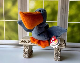 TY BEANIE BABIES, Ty 1996 Scoop Pelican Beanie Baby