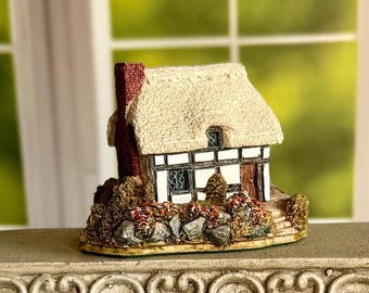 LILLIPUT LANE RIVERVIEW Cottage