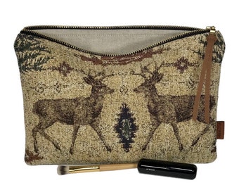 FLAT ZIPPER POUCH ~ Makeup Bag ~ Zipper Pouch ~ Accessory Bag ~ Pencil Case ~ Cosmetic Bag ~ Toiletries Bag ~ Crochet Needle Pouch/Deer