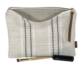 FLAT ZIPPER POUCH ~ Rockport