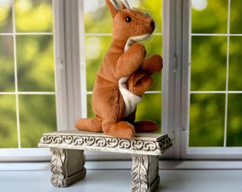 TY BEANIE BABIES, Ty 1996 Pouch Kangaroo Beanie Baby
