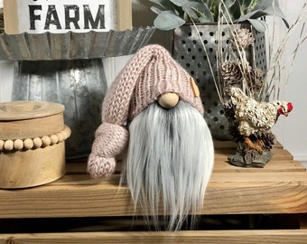 DUSTY ROSE GNOME ~ Gia