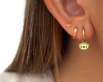 Boucles d'oreilles créoles avec pendentifs en forme d'oeil - Boucles d'oreilles avec charmes en forme d'oeil - Cadeaux personnalisés - Bijoux faits à la main - Cadeau pour elle - Cadeaux