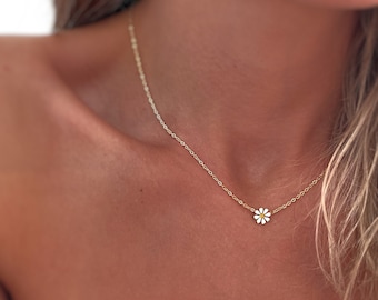 flower necklace, Tiny Flower Necklace, White Flower Necklace, gifts for her, Small Flower Necklace,Flower Necklace, Minimalist,Gifts