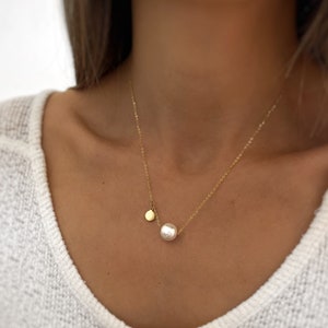 Chunky Pearl Necklace - Gold Coin Necklace - Delicate Necklace - Handmade Jewelry - Minimalist - Personalized Gifts - Gift for her - Gifts