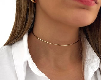 Gold Neck Cuff - Simple Wire Choker - Simple Hammered Wire Choker - Gold Choker Necklace - Personalized Gifts - Minimalist - Gifts