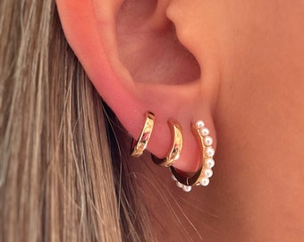 Boucles d’oreilles Pearl Hoop - Bijoux en perles blanches - Mini cerceaux en or avec perles - Bijoux faits à la main - Cadeaux personnalisés - Cadeau pour elle - Cadeaux
