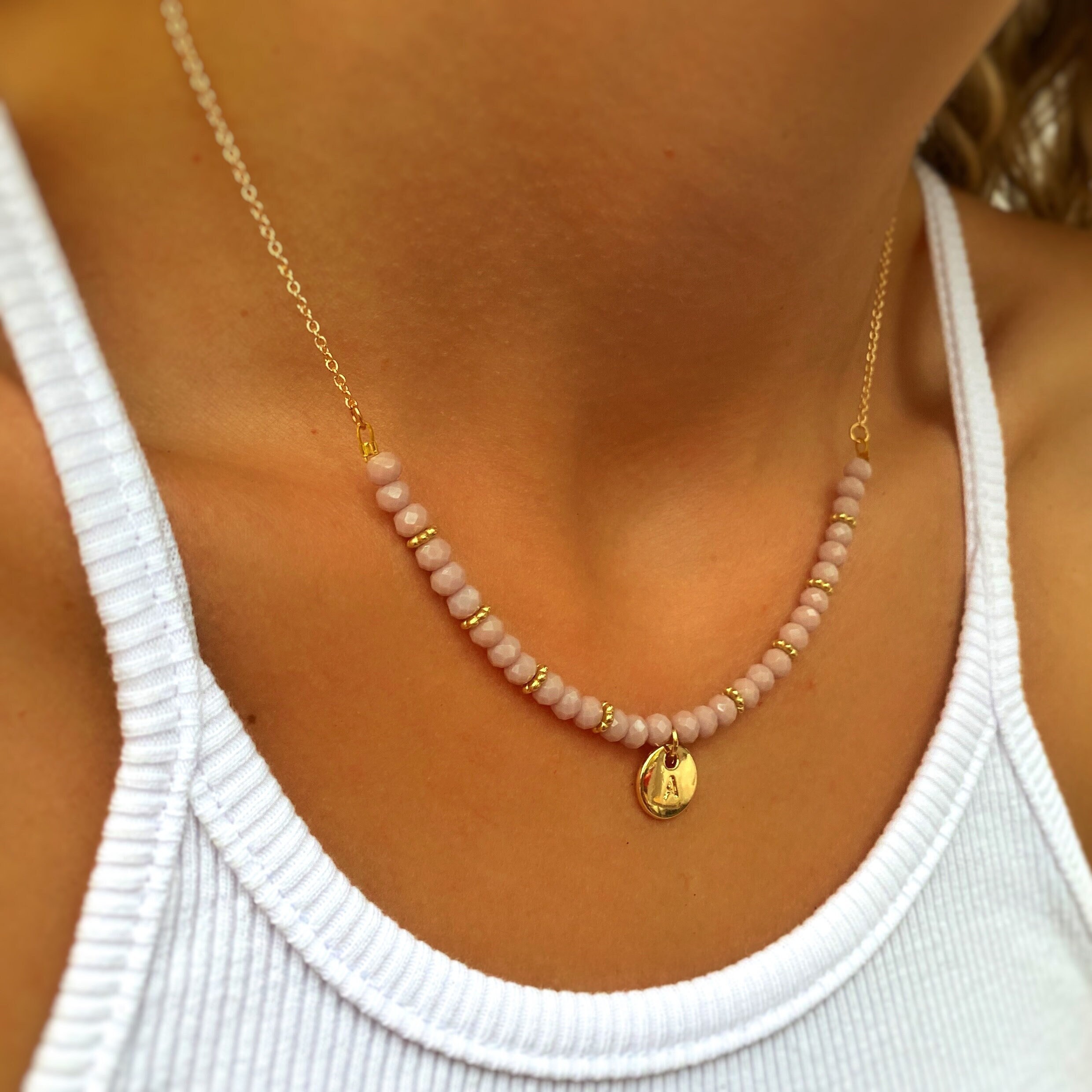 Collar con bolas de colores e inicial Collar personalizado Etsy