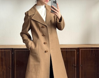 Manteau vintage en laine pour femmes des années 60 en beige