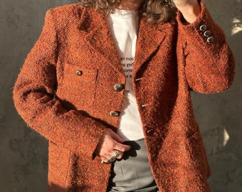 Vintage fitted women blazer in brown