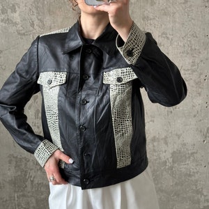 Vintage 90s boxy leather jacket in black and white