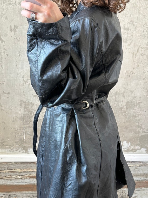 Vintage 90s leather belted coat in black, midi ov… - image 9