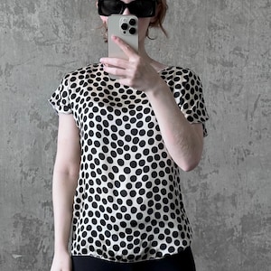 Vintage polka dots t-shirt in black/white