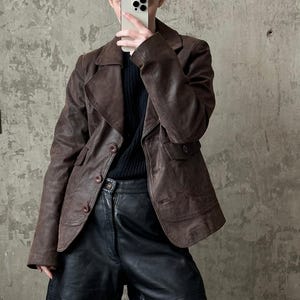 Veste en cuir carrée vintage des années 90 en marron