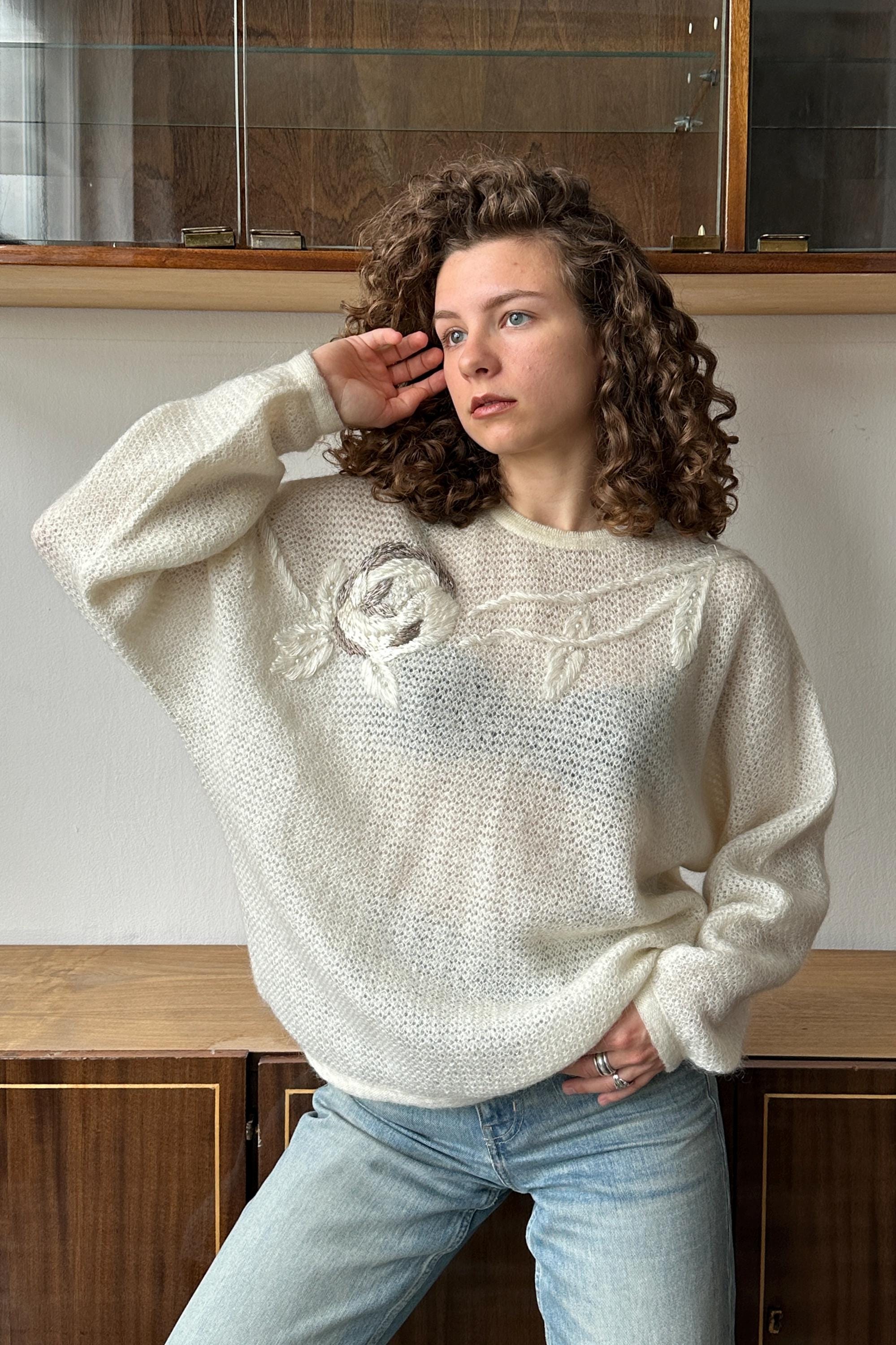 Vintage White Mohair Knitted Sweater Beaded Embroidery Oversized 