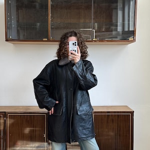 Vintage 90s boxy motorcycle leather jacket in brown