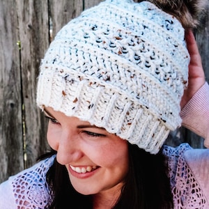 CROCHET PATTERN Easy Beanie || Persinette Crochet Unisex hat in 5 sizes, Baby to Adult - Instant download - Photo tutorial Included.
