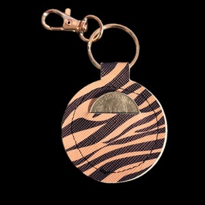 Tiger Stripes Aldi Quarter Holder Keeper