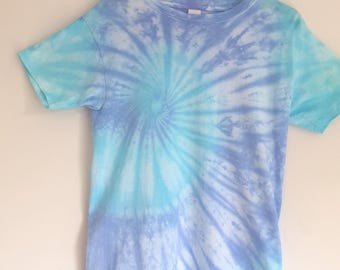 Handmade Swirl Tie-Dye T-Shirt - Blue Cotton Tee