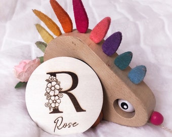 Carte en bois annonce naissance bébé accouchement prénom personnalisée maternité surprise ⋆ Initial prénom fleuri