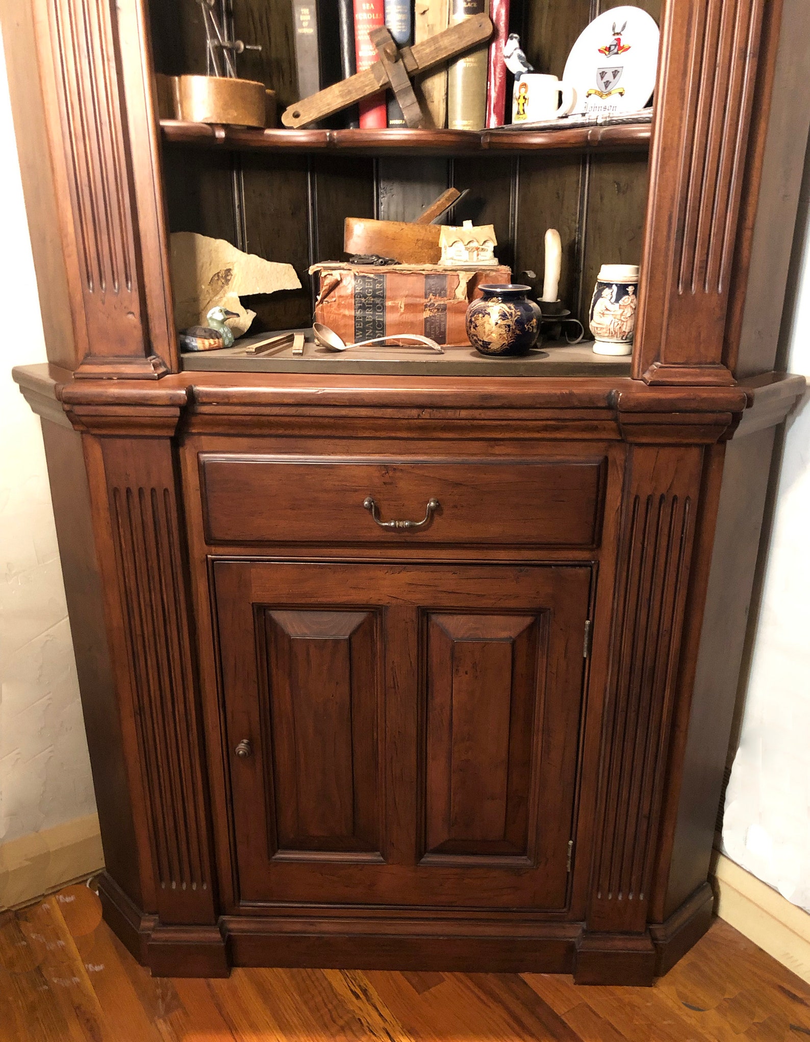 Hand Crafted Distressed Corner Corner Curio Etsy