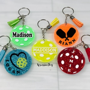 Personalized Pickleball Keychain, Pickleball Bag Tag, Pickleball Gifts, Pickleball Paddle Keyring, Acrylic Pickleball, Team Pickleball Gift