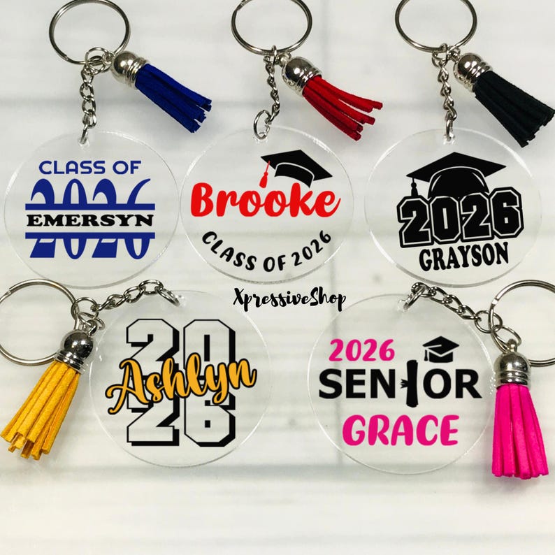 Personalized 2026 Graduate Keychain: Acrylic Senior Graduation Cap Gift ...