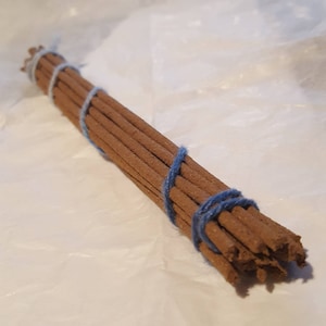 organic Juniper blend incense | organic juniper incense | juniper | agar | red sandalwood | frankincense | natural incense | Tibetan incense