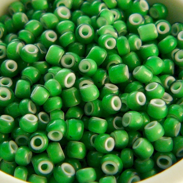 GRASS GREEN White Heart Rare Vintage French Size 10/0 Color Lined Transparent Opaque Glass Seed Beads Colorfast Rocailles 10 grams