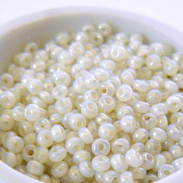 PEARL OPAL Antique Vintage Italian Venetian Size 10/0 Translucent Opaline Luster Glass Seed Beads Rocailles 10 grams