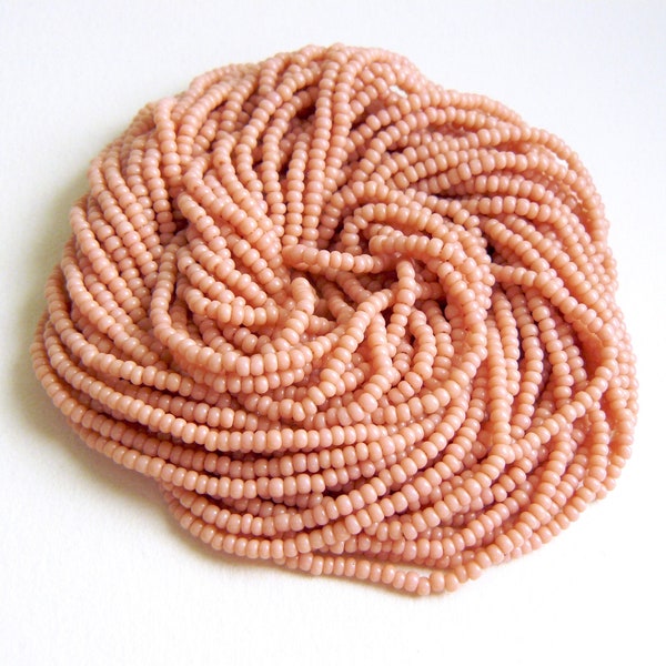 TRUE CHEYENNE PINK peach size 12/0 vintage Czech colorfast opaque glass seed beads natural color not dyed full or half hank