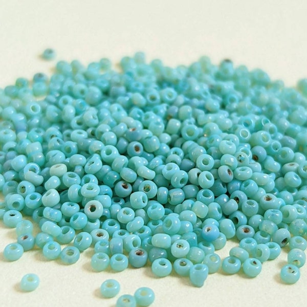 TURQUOISE GREEN OPAL variegated antique Venetian size 11/0 translucent opaline glass seed beads 10 grams