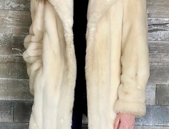 Vintage Lilli Ann Faux Fur Jacket | Women's White… - image 3