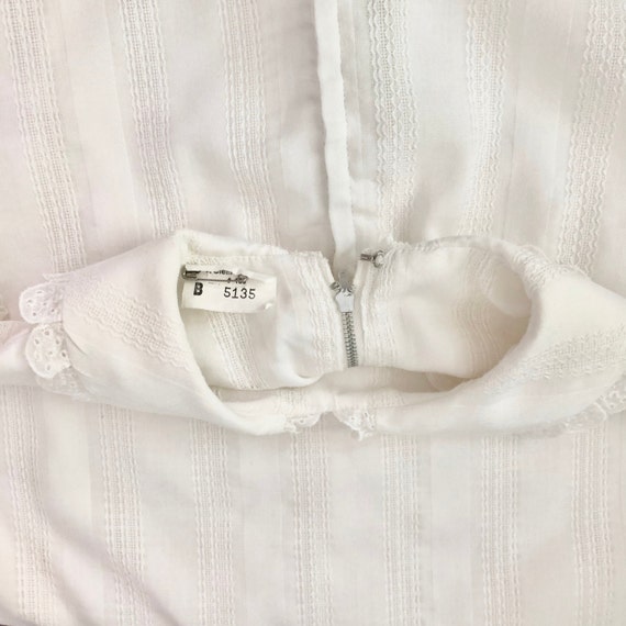 1960s White Cotton Embroidered Mini Dress Peter P… - image 10