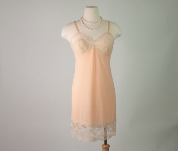 Peach Lace Slip Dress | Vintage Slip Dress | Vintage Nightgown | 1960s Slip | Nylon Slip | Pink Slip | Vintage Nightgown | Vintage Lace | S