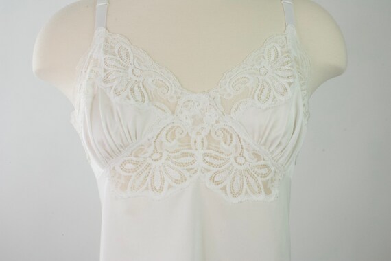 Vintage 1960s Camisole | Lace Bust Camisole | She… - image 4